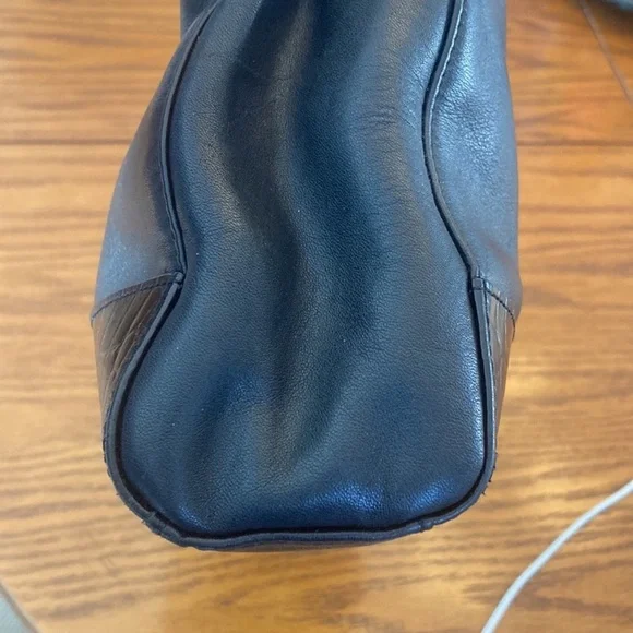 Etienne Aigner Black Leather Satchel - Picture 4 of 14